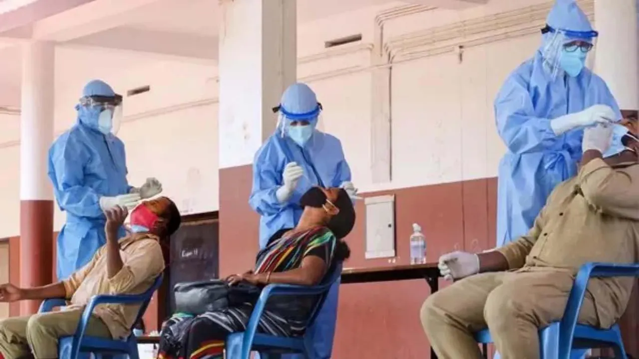  फिर लौट रहा है कोरोना का डर: दिल्ली से केरल तक बढ़े मामले, सरकारें सतर्क