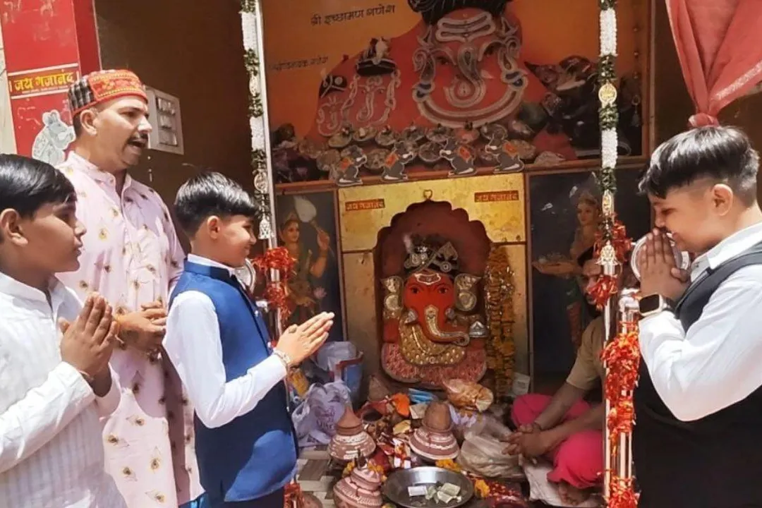  mobile-lat-chhutane-ganesh-mandir-sankalp-ujjain 