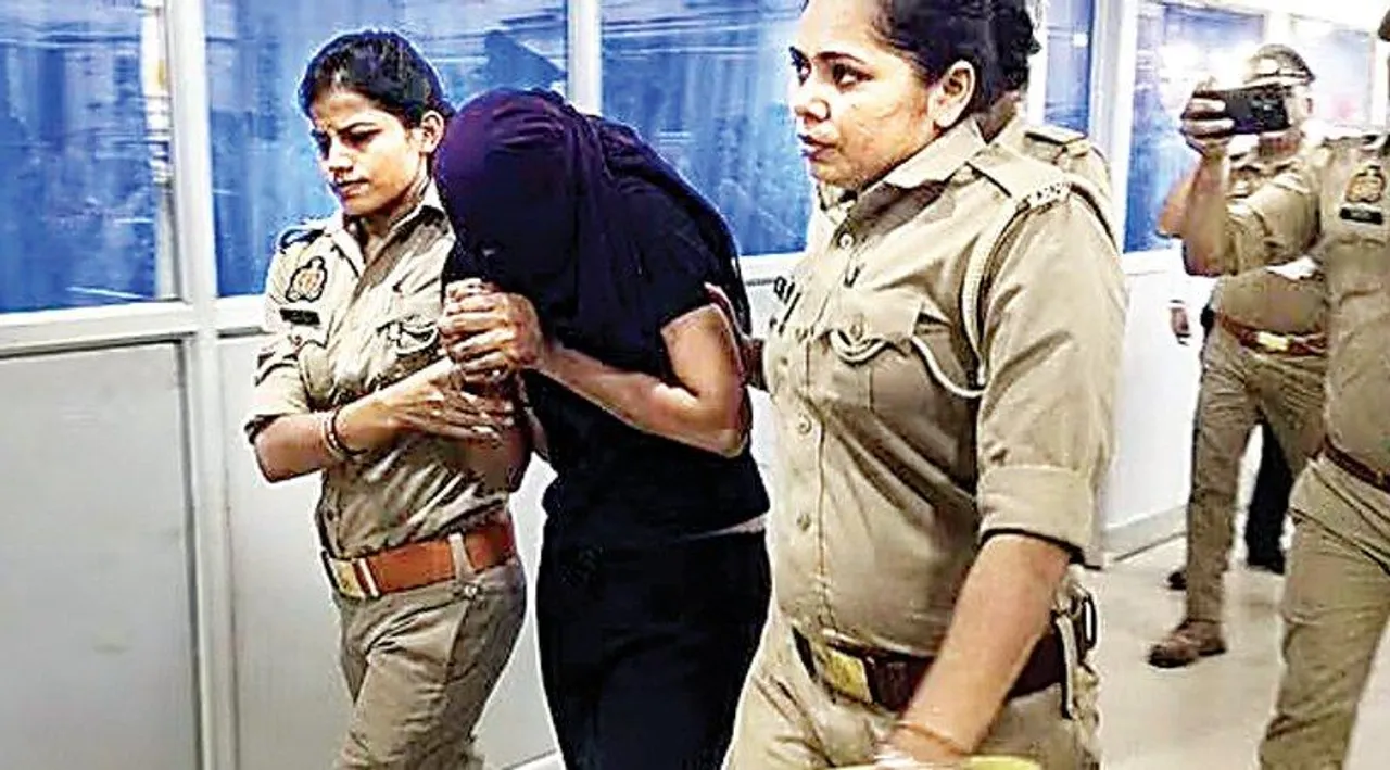  raja-raghuwanshi-hatyakand-sonam-court-peshi 