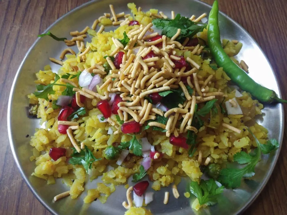  world-poha-day-2025-maharashtra-indore-history 