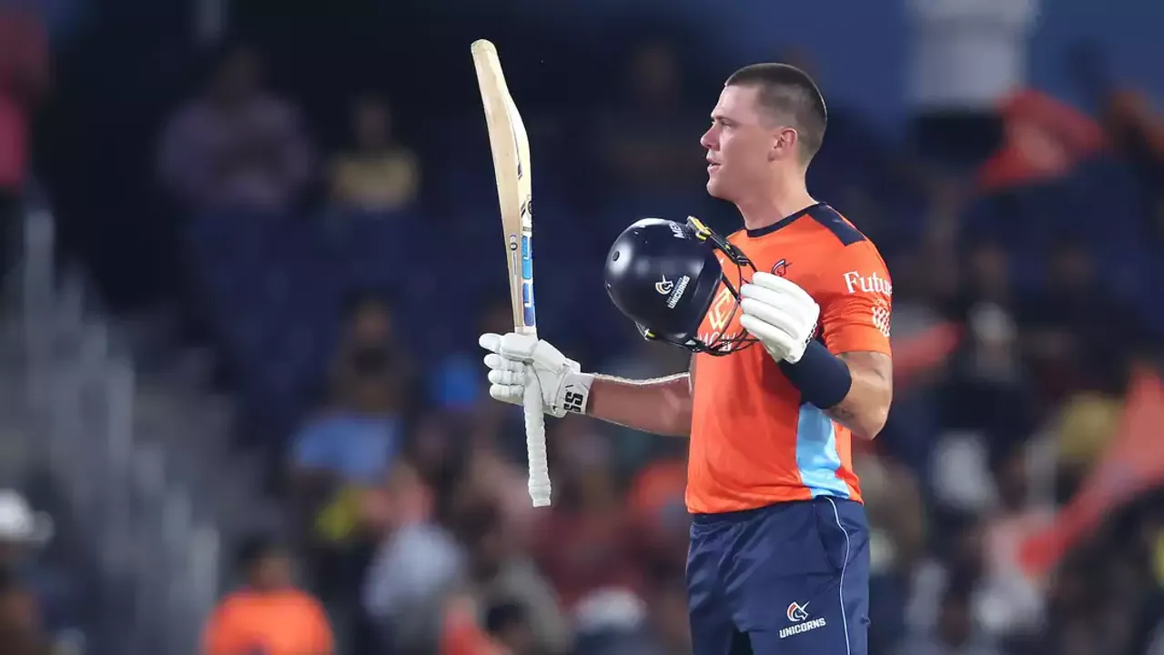   finn-allen-151-mlc-fastest-century-record-19-sixes 