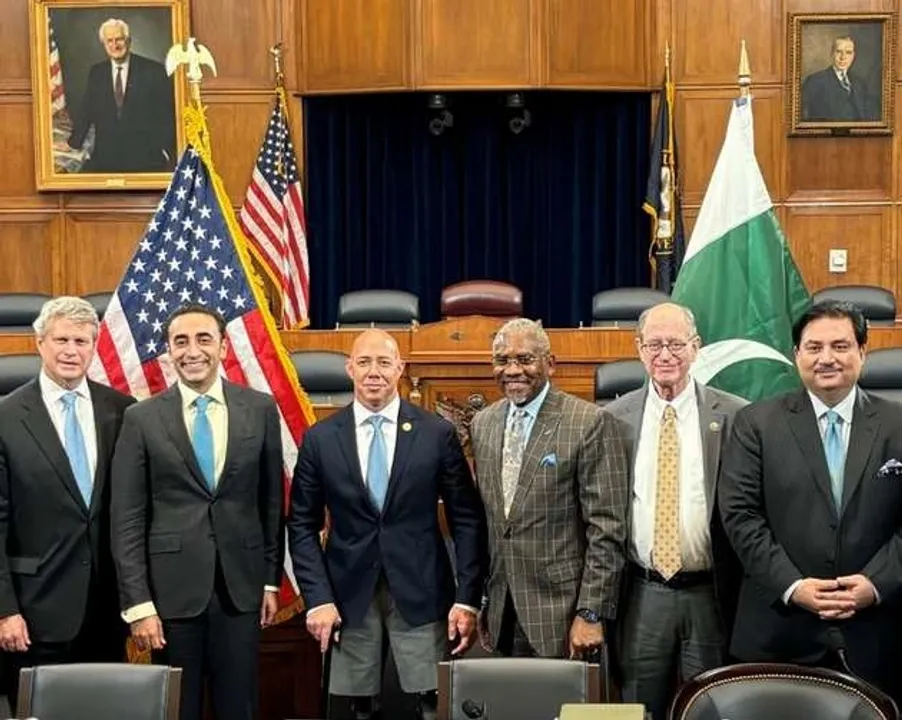   pakistan-ko-aatankwad-par-sakht-karyawahi-karni-chahiye-brad-sherman 