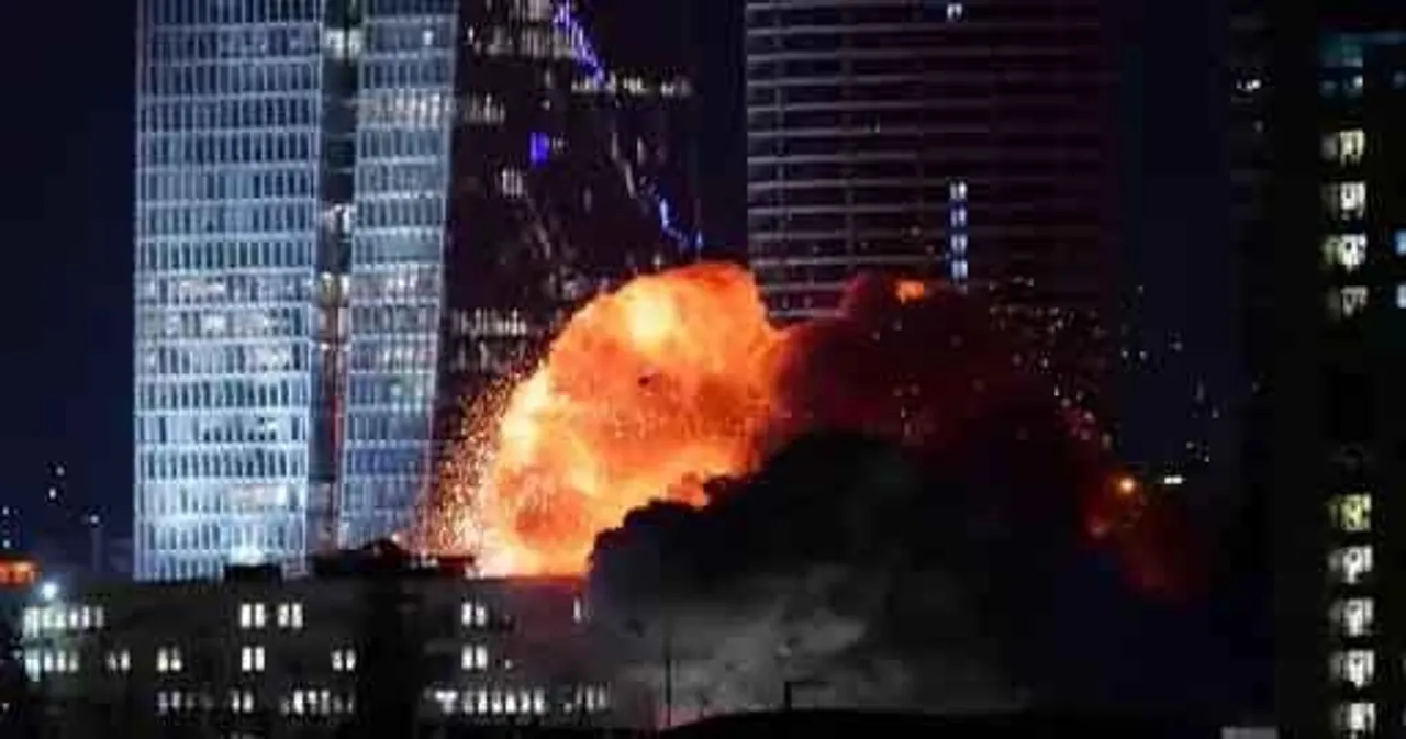  इजराइल-ईरान में 7 घंटे की जंग: परमाणु ठिकानों पर फिर हमला, जवाब में 150 मिसाइलों से हमला; पश्चिम एशिया में युद्ध के हालात