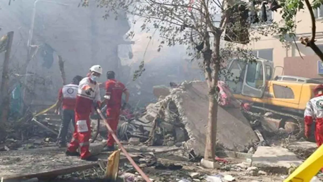  'हम डरे हुए हैं, हमें बाहर निकालिए': ईरान में फंसे भारतीय छात्रों की भारत सरकार से गुहार