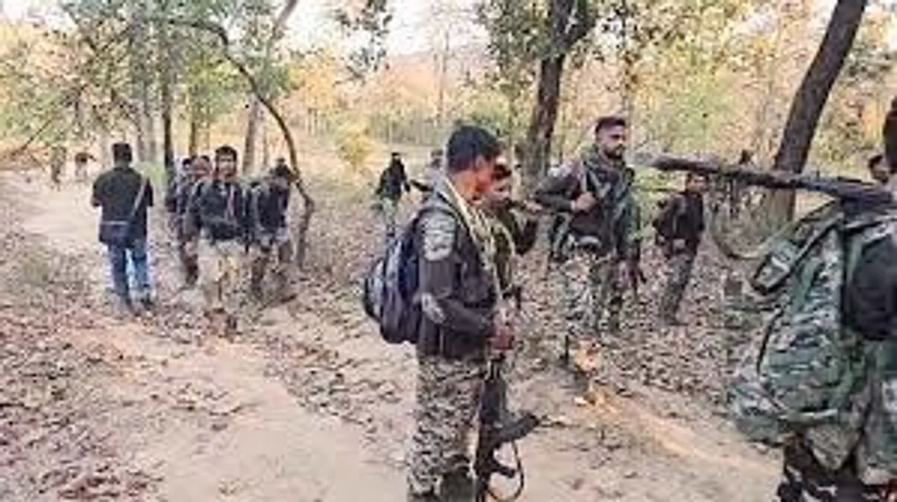  अबूझमाड़ में सुरक्षाबलों की बड़ी कार्रवाई: मुठभेड़ में 2 नक्सली ढेर, हथियार और गोला-बारूद बरामद