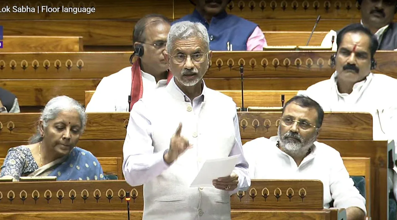  NEW DELHI,JULY 28 (UNI):-External Affairs Minister Jaishankar speaking in the Lok Sabha during the ongoing monsoon session, in New Delhi on Monday. UNI PHOTO-18U 