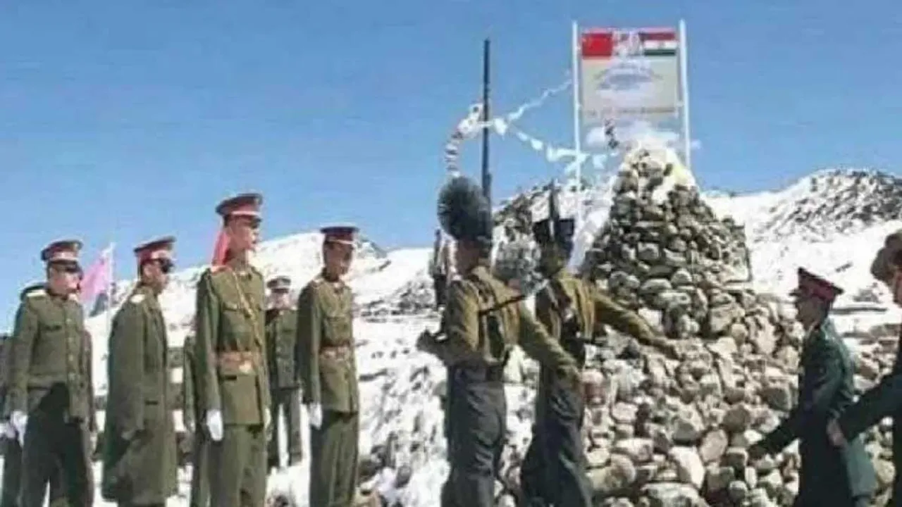  भारत-चीन संबंधों में आई नरमी: सीमा स्थिति की समीक्षा, साल के अंत में भारत आ सकते हैं चीनी विदेश मंत्री वांग यी