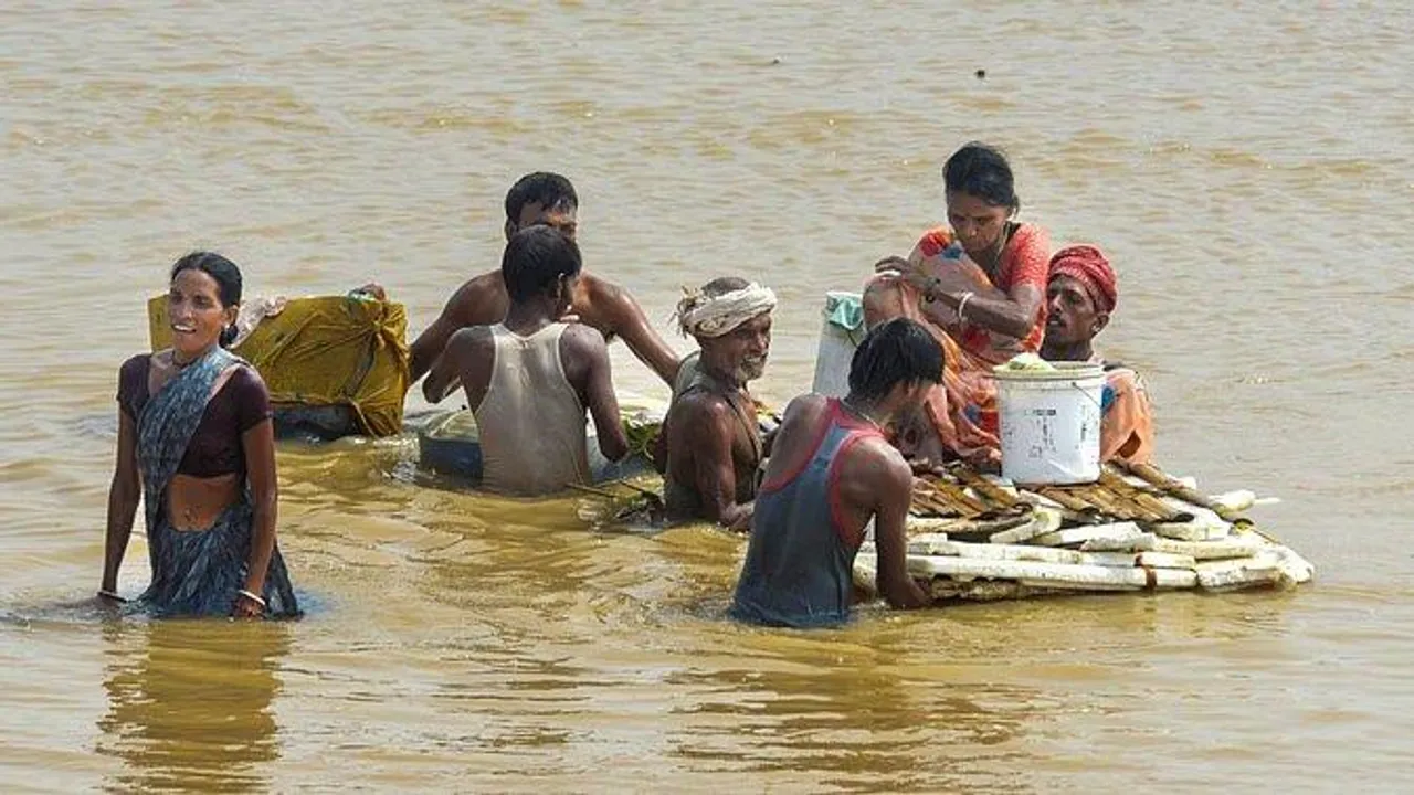  समय से पहले आया मानसून बना तबाही का कारण: हिमाचल-उत्तराखंड में 100 से अधिक मौतें, कई राज्यों में बाढ़ से जनजीवन अस्त-व्यस्त