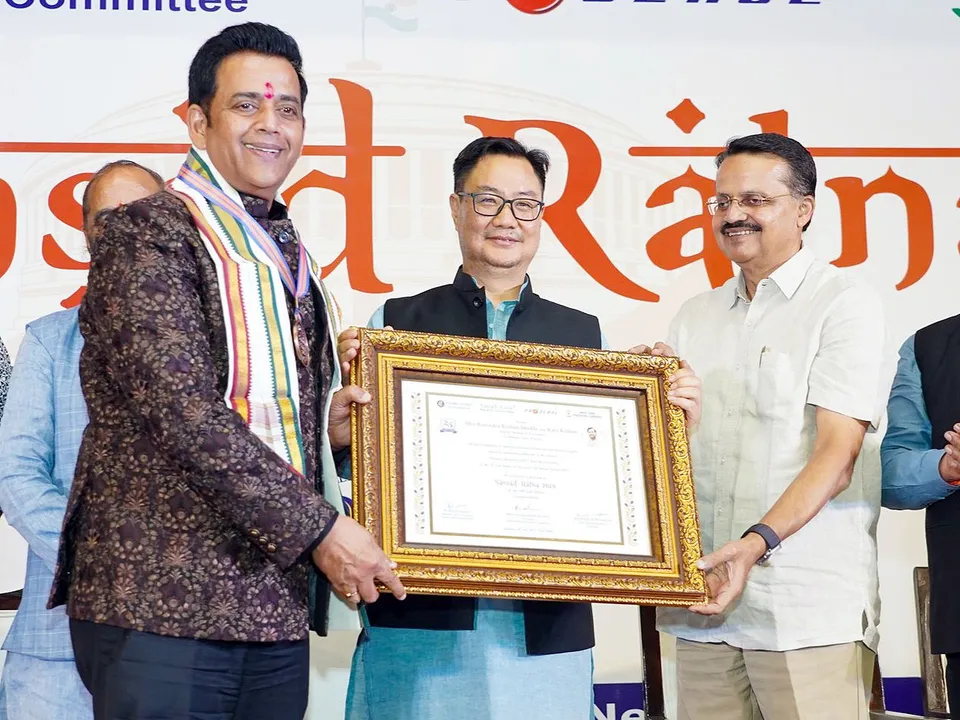  sansad-ratna-award-2024-ravi-kishan-17-mps-honoured 