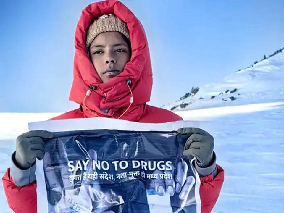   anjana-singh-mount-elbrus-climb 