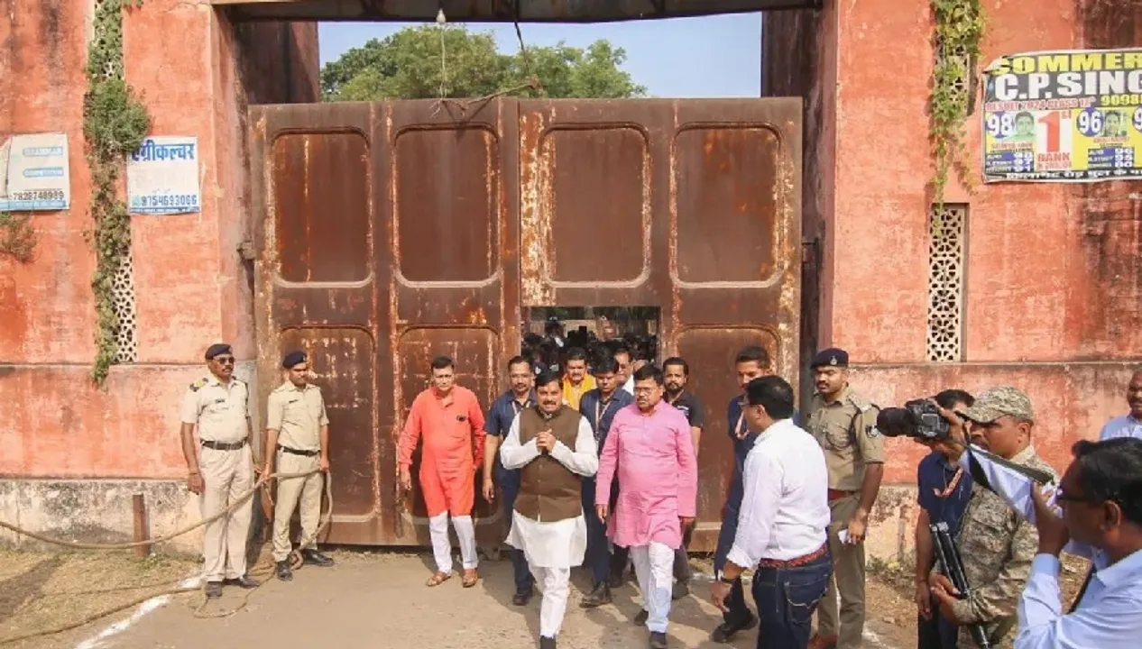  cm-mohan-yadav-hukumchand-mill-workers-gwalior-ratlam-announcement 