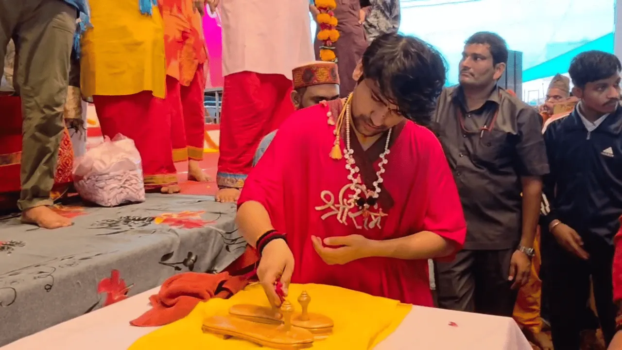  guru-purnima-celebration-2025-bageshwar-kubereshwar-dham 