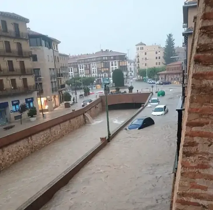   newyork-spain-weather-flood-emergency 