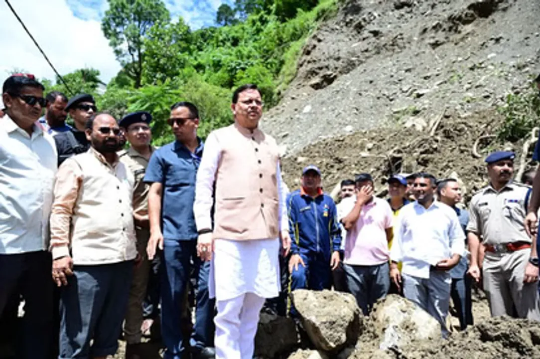  tharali-cloudburst-dhami-visit-relief-affected-families 