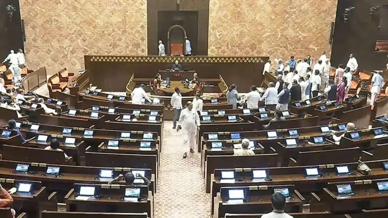  parliament-chaos-bihar-voter-list-revision 