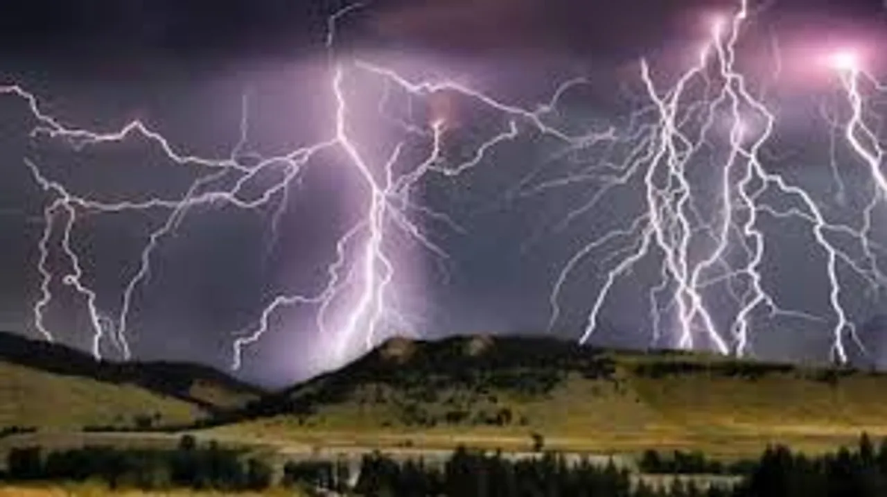  : lightning-megaflash-world-record-829km 