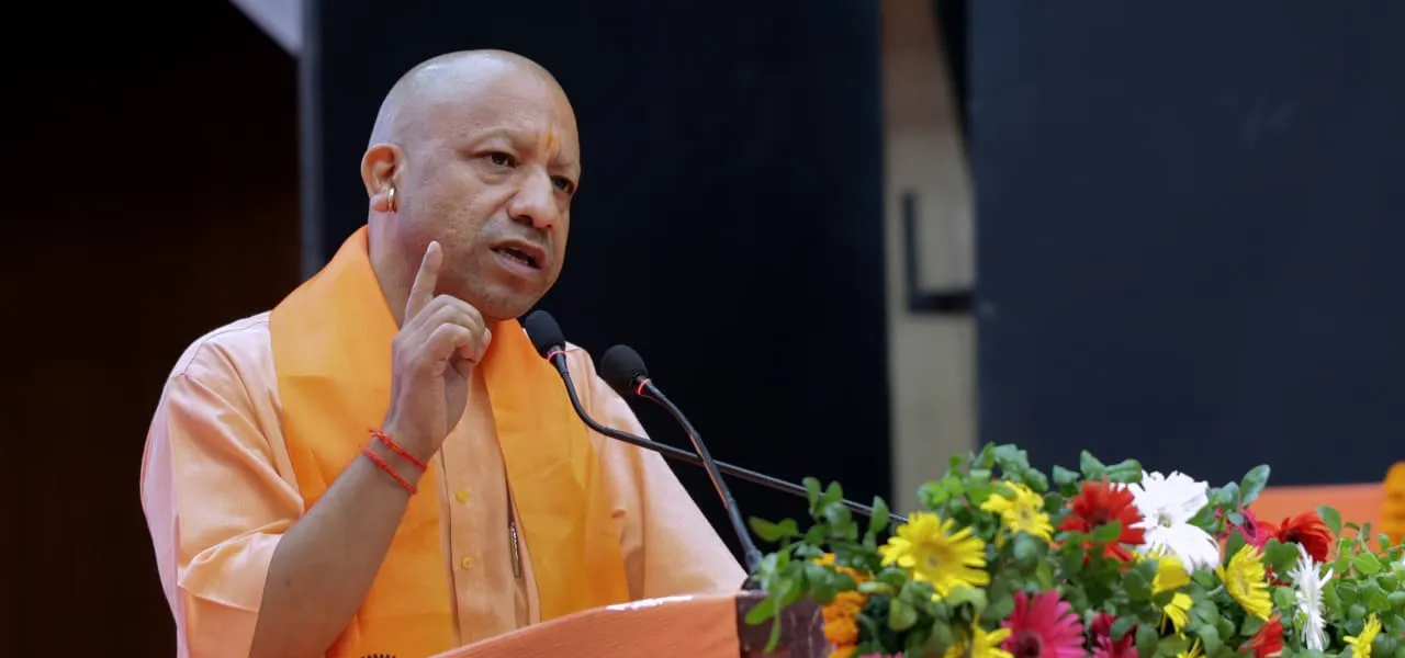 cm-yogi-adityanath-swadeshi-mela-aatmanirbhar-bharat-2047 