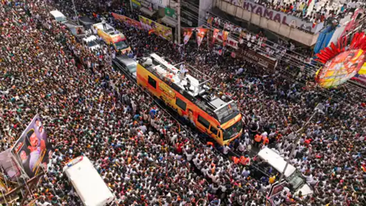  vijay-rally-stampede-karur-40-dead-95-injured 