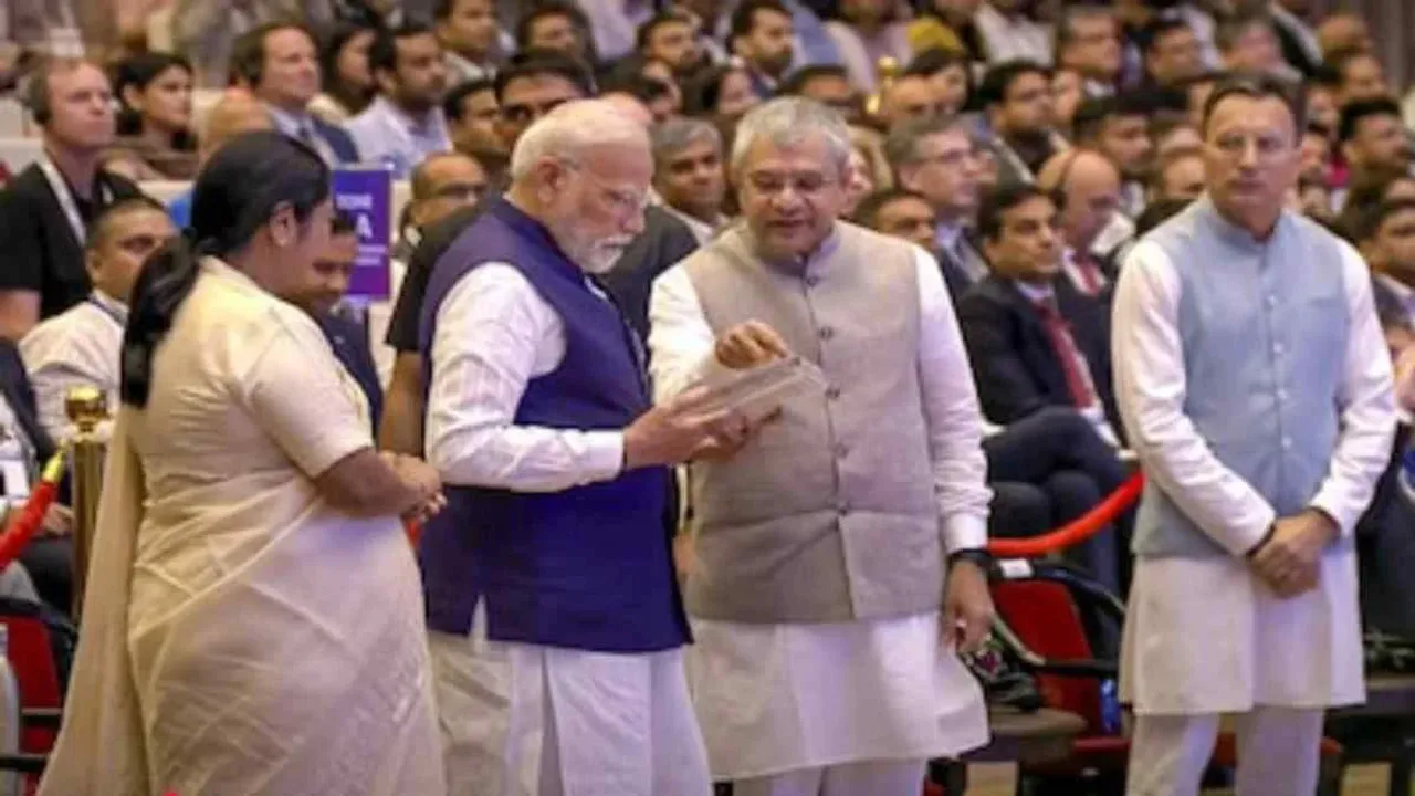   pm-modi-inaugurates-semicon-india-2025-delhi 