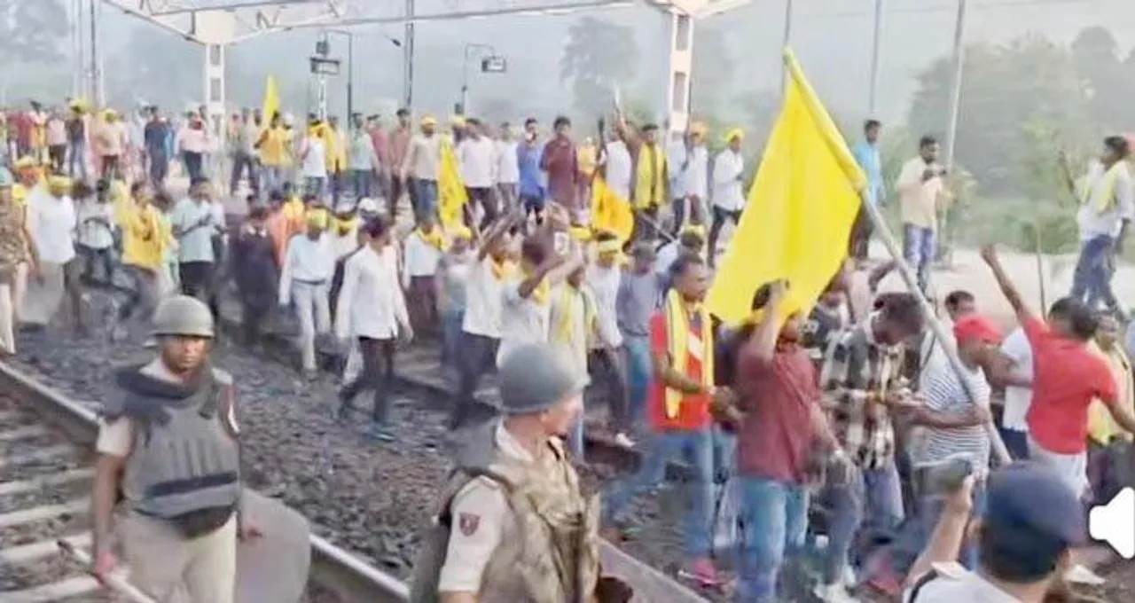  jharkhand-kudmi-community-rail-protest
 