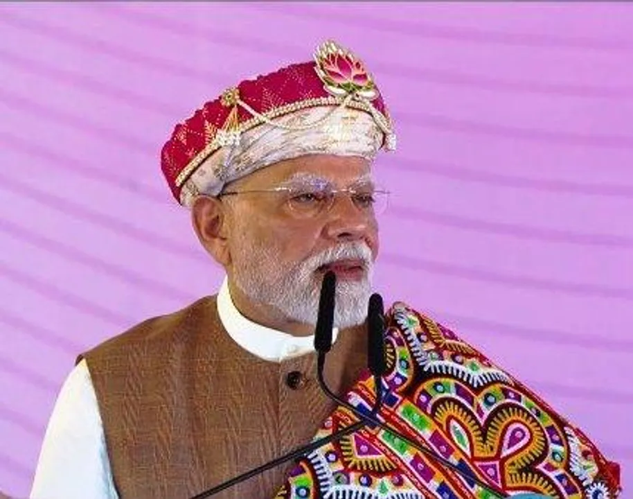  pm-modi-dhar-pm-mitra-park-inauguration-swadeshi 