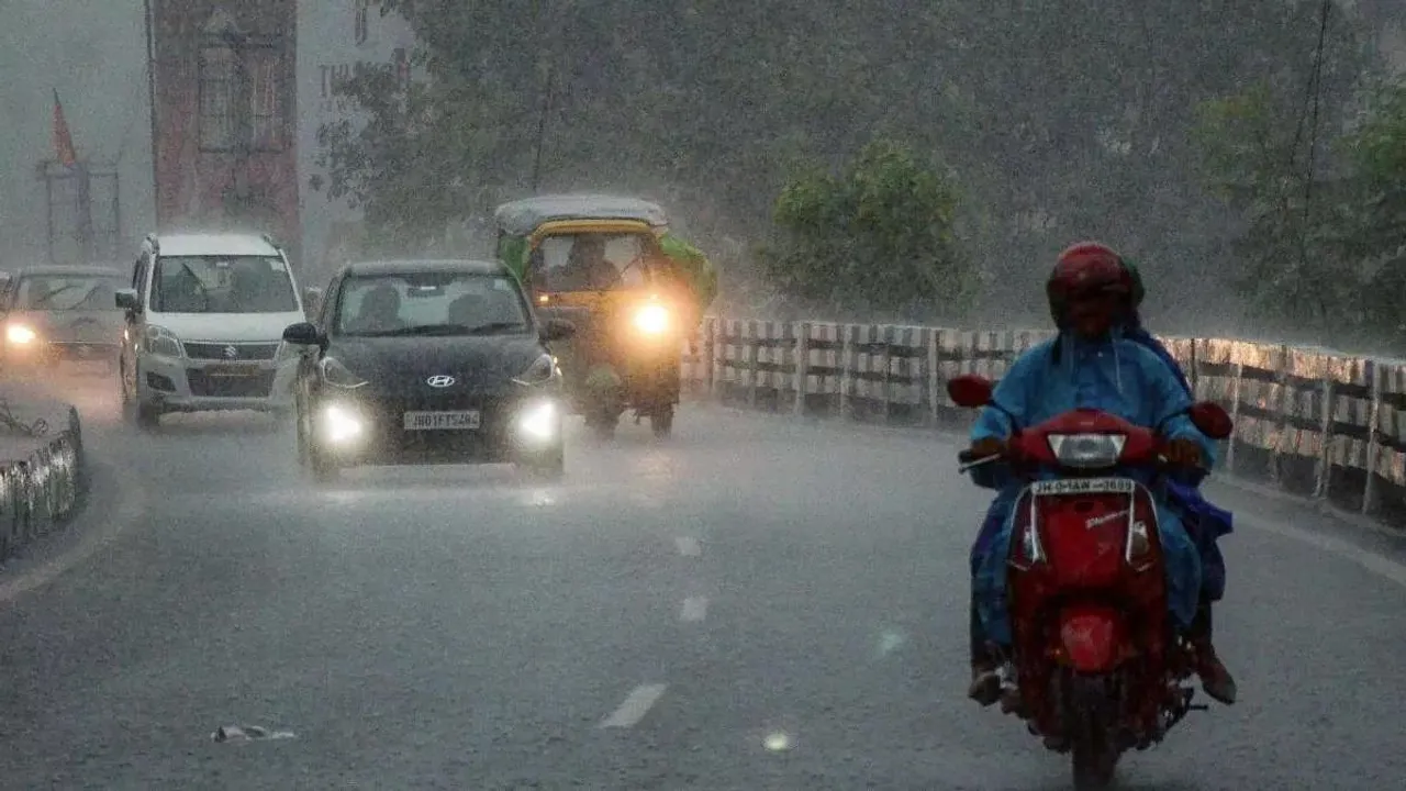   monsoon-retreat-rain-alert-5-states-cyclone-warning 