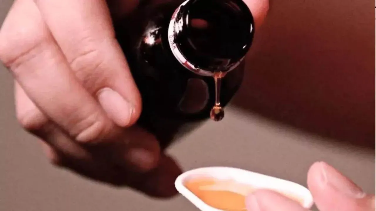  coldrif-cough-syrup-ban-tamilnadu-rajasthan-drug-controller-suspended
 