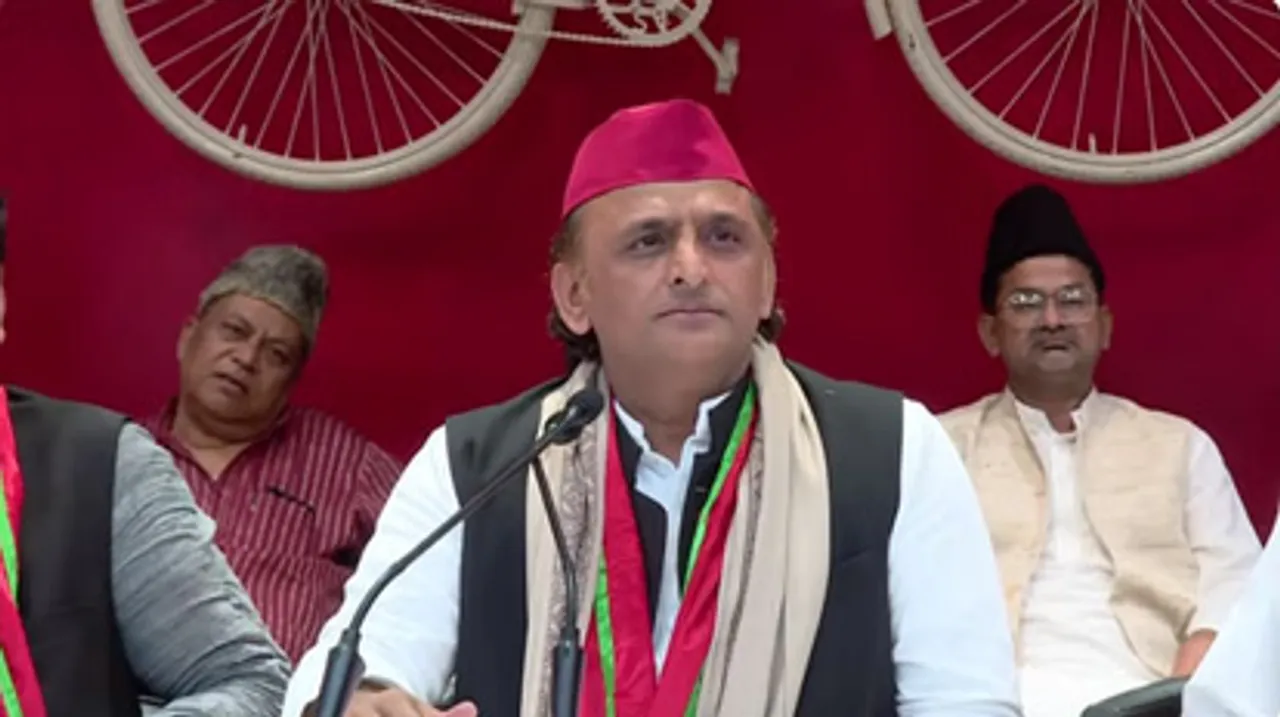  akhilesh-yadav-says-bihar-will-give-chance-to-tejashwi-yadav-indie-alliance 