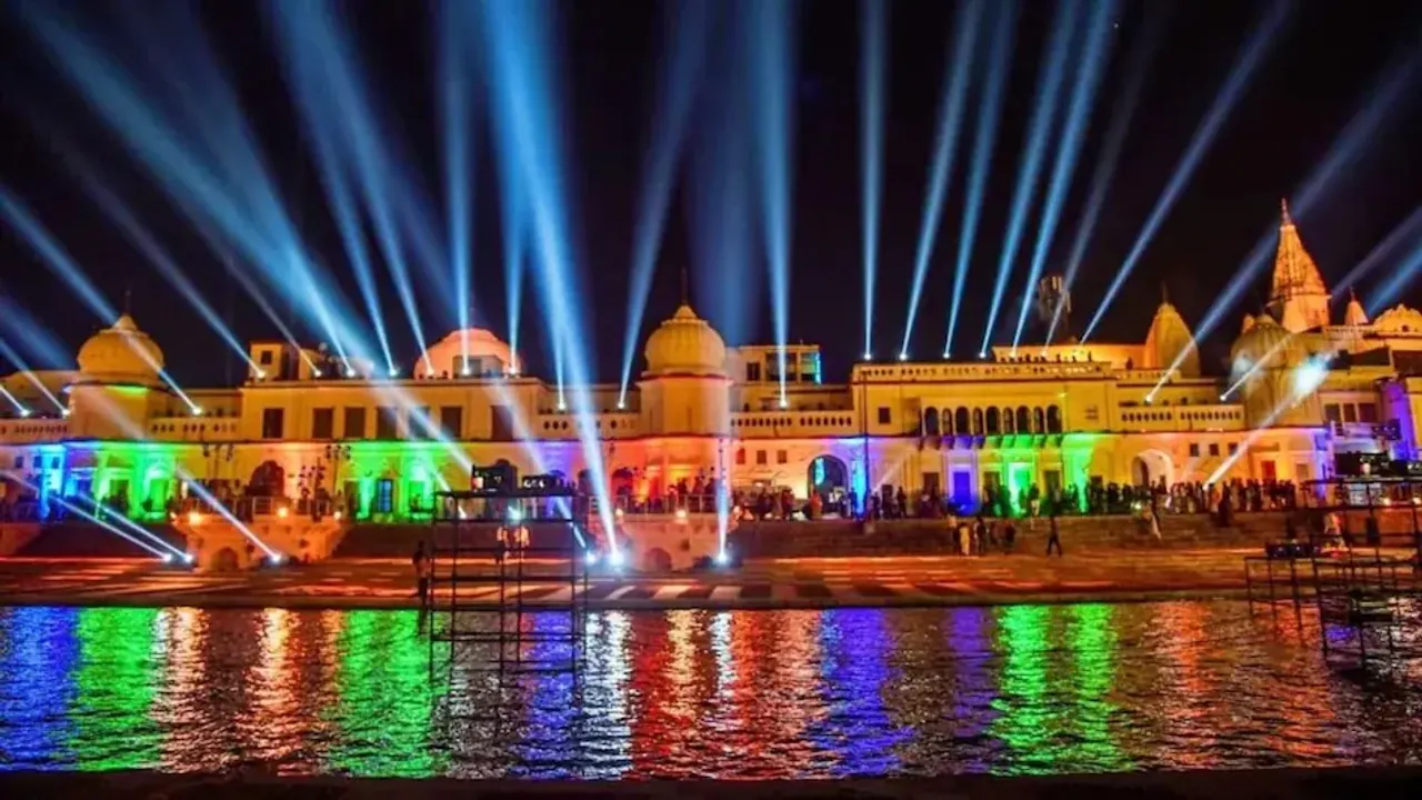  ayodhya-grand-diwali-celebration-rampath-shobhayatra-green-fireworks 