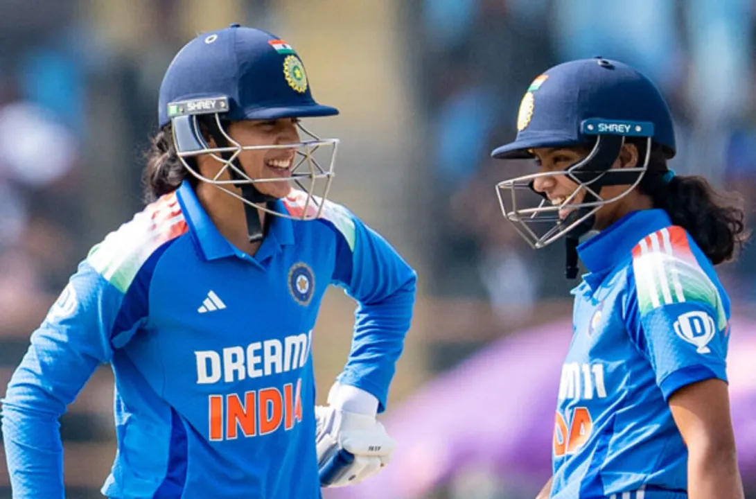  Photograph: (Female Cricket) 
