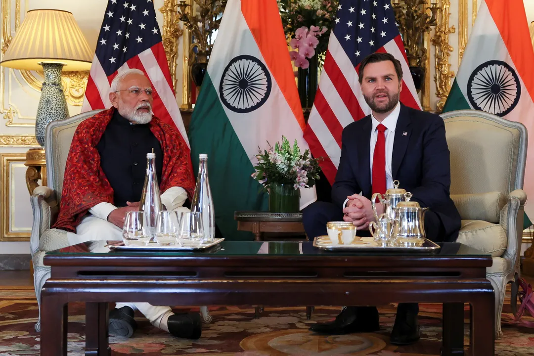  Photograph: (Reuters) 