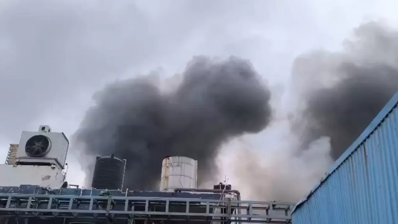  blast Photograph: (Taaza Tv) 