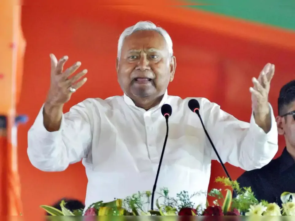 nitish-govt-hopes-cash-transfers-will-power-it-up-in-bihar
