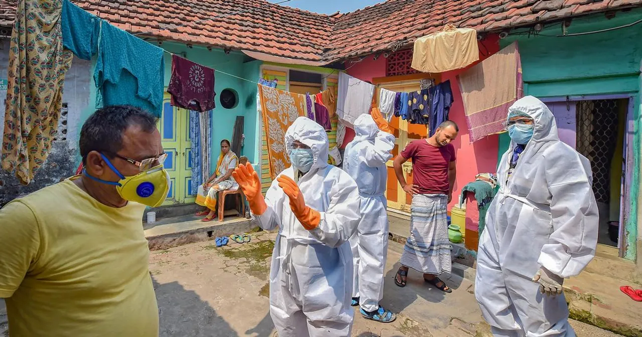  Locals attack and spit at Health Workers for collecting swab samples in Kerala's Poonthura, commandos deployed