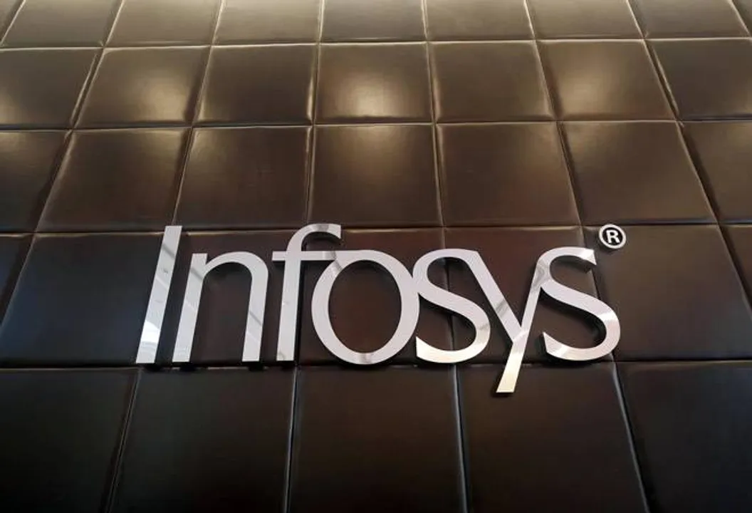  Infosys brings back 200 employees, their families from US via Chartered Flight; vacates its largest international market