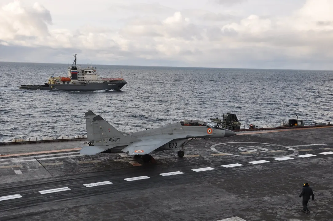  Indian Navy's MiG-29K trainer jet crashes into Arabian sea, one Pilot saved, other missing