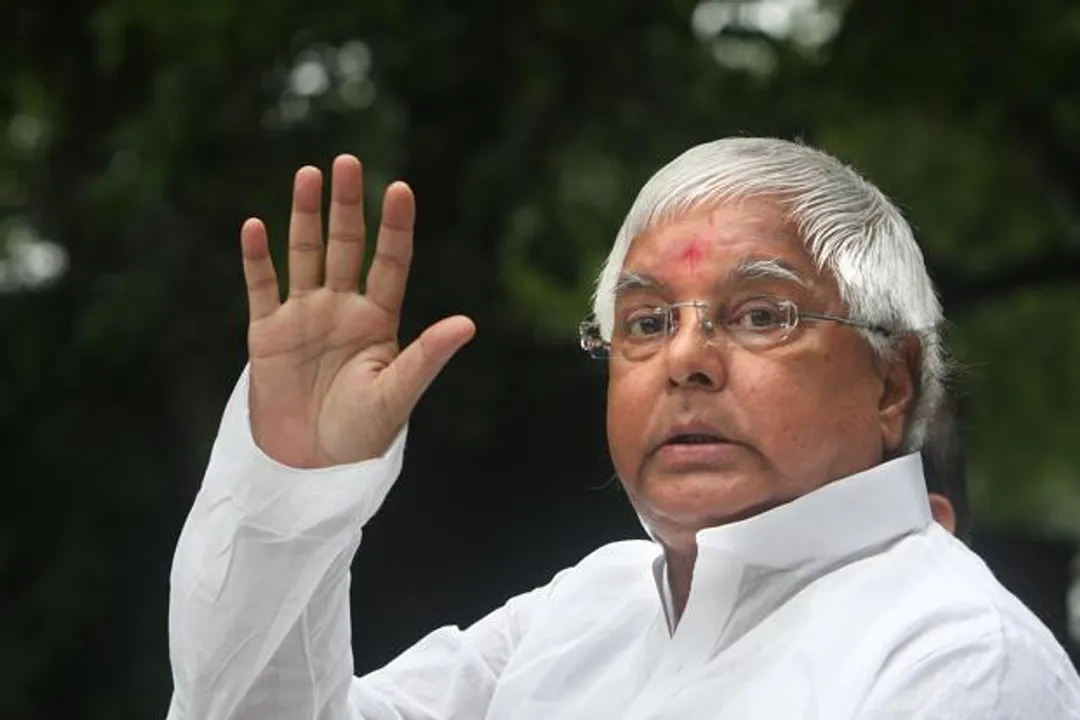  Lalu Yadav contacts NDA's newly elected MLAs in Bihar, probe initiated for 'poaching'