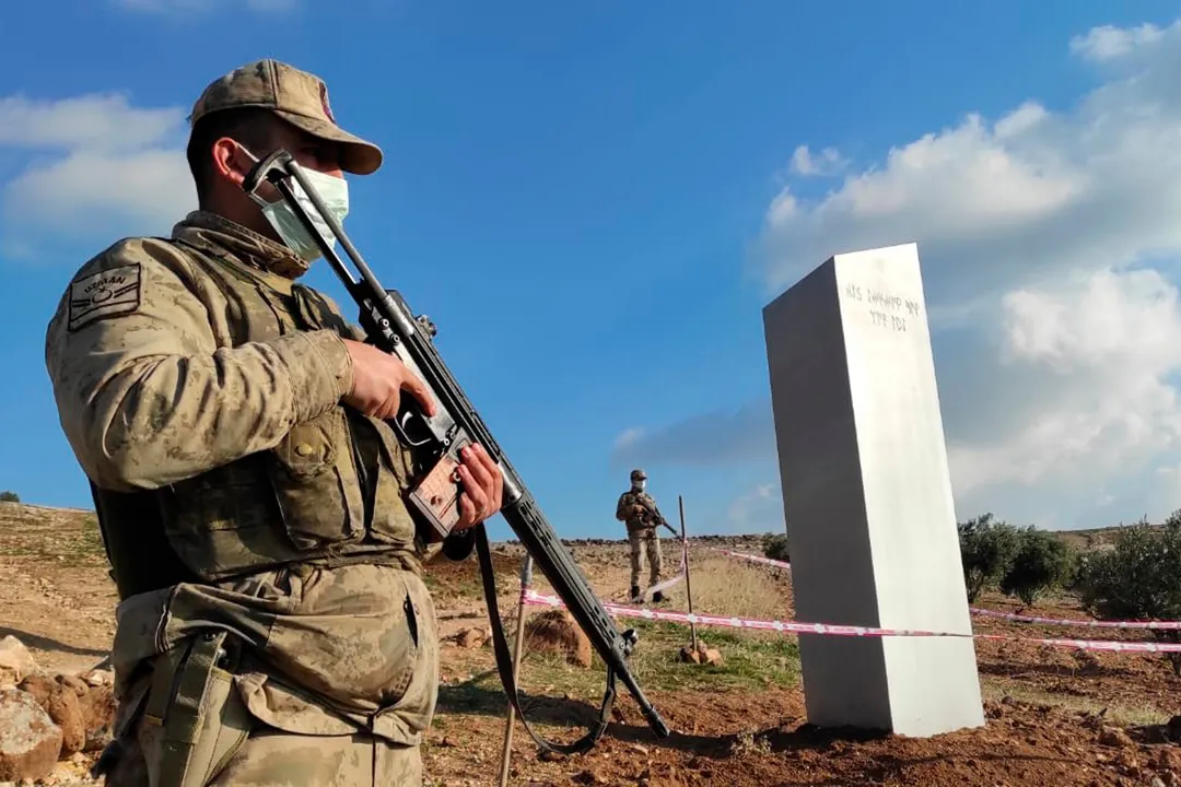  Mysterious Monolith disappears from Gujarat, shows up near a World Heritage Site in Turkey