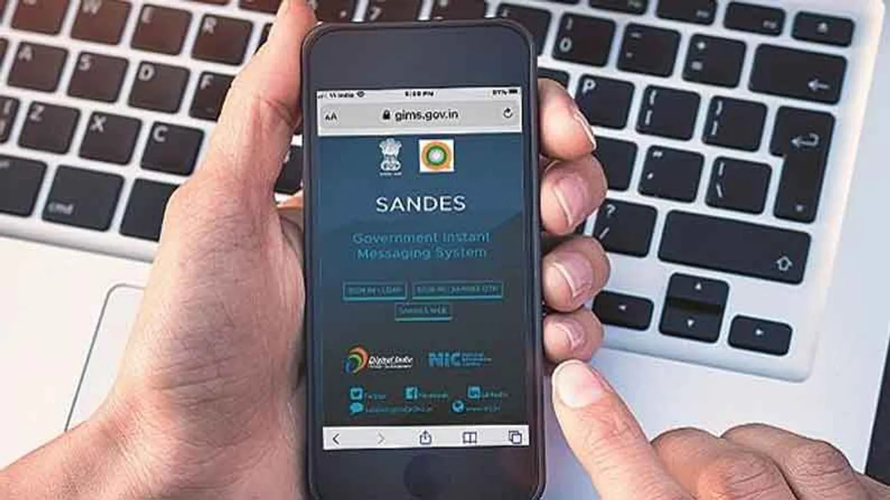  80% Indians ready to leave Whatsapp due to privacy, Government to launch its own messaging app 'Sandes'