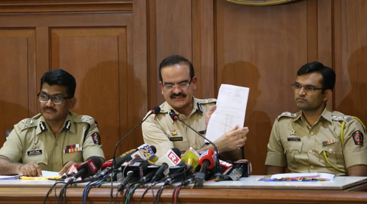  Maharashtra Government behind Mumbai Bomb-scare? Ex-Commissioner claims Maharashtra Home Minister had asked Sachin Vaze to collect Rs 100 cr for him per month