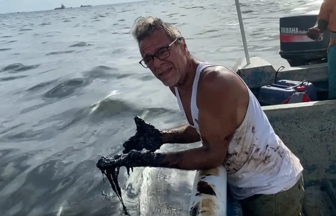 Oil spill near Gulf of Paria