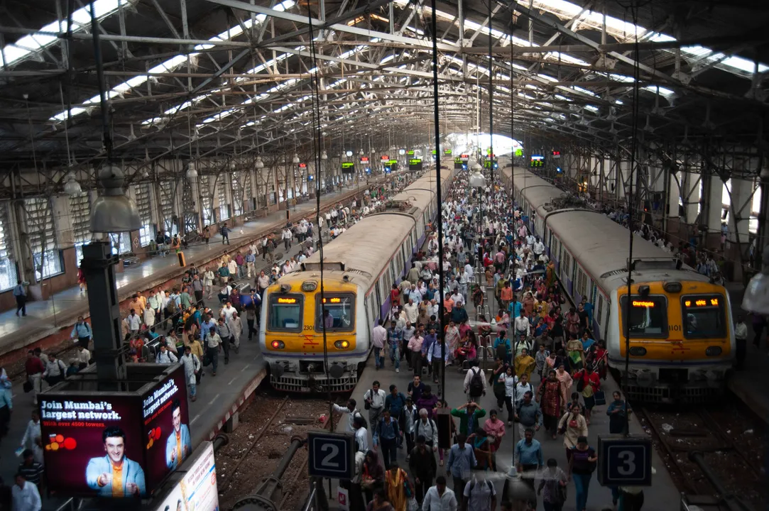  Bomb threat in Mumbai: Security heightened at 3 Mumbai railway stations, Amitabh Bachchan's bungalow
