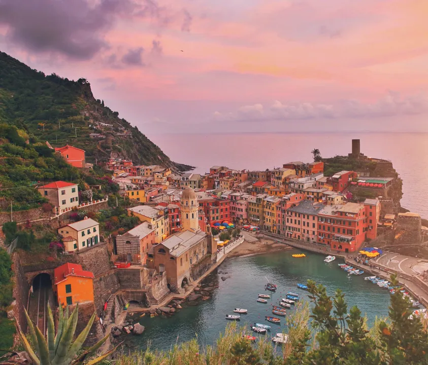  Italian Town near Rome is now selling houses at Rs. 87 (€1), to ‘repopulate the region’