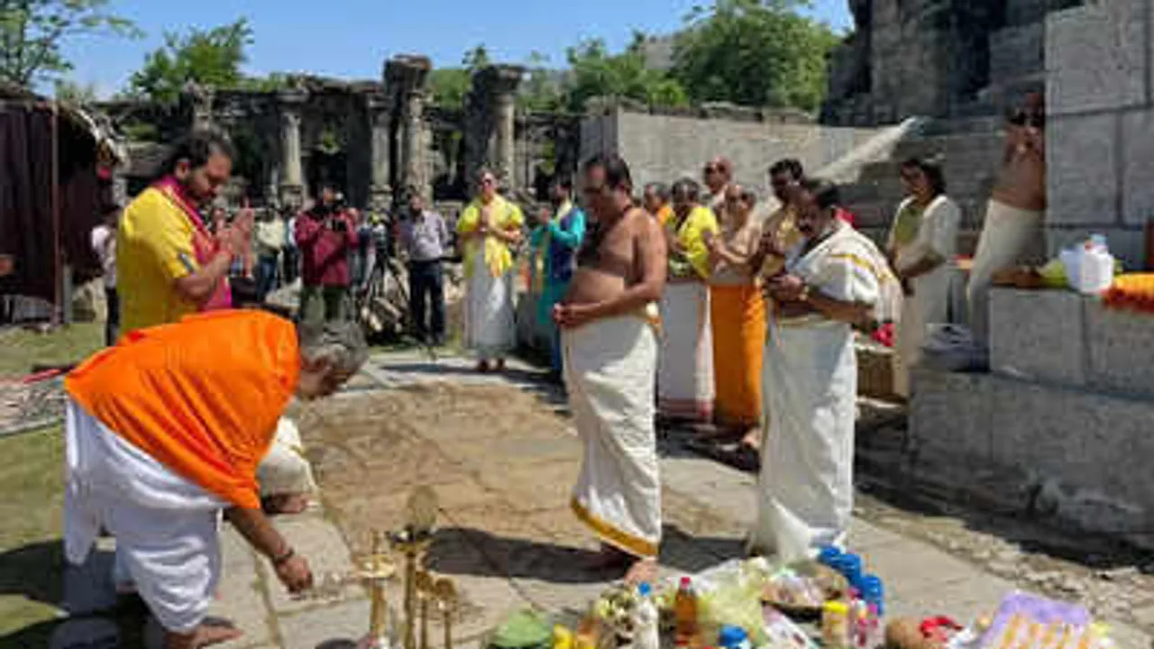  Navgrah Ashtamangalam Pooja performed for first time at J&K’s Martand Sun Temple destroyed by Muslim invader 600 years ago