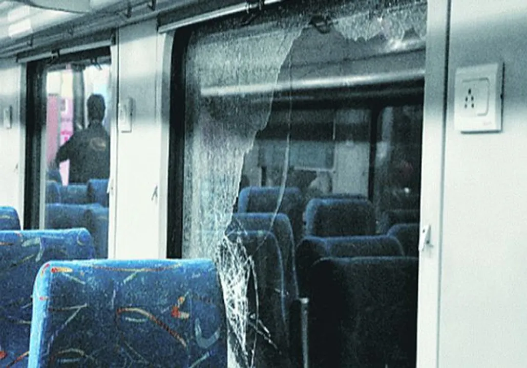  More than 1500 cases of pelting stones on moving trains were reported in 2022 by Indian Railways