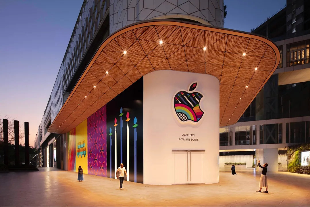  India's first-ever apple store set to open in Mumbai, tech giant takes off wraps