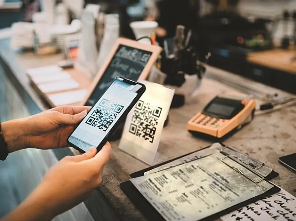  India leads the world in digital payments; Records 87.5 million transactions