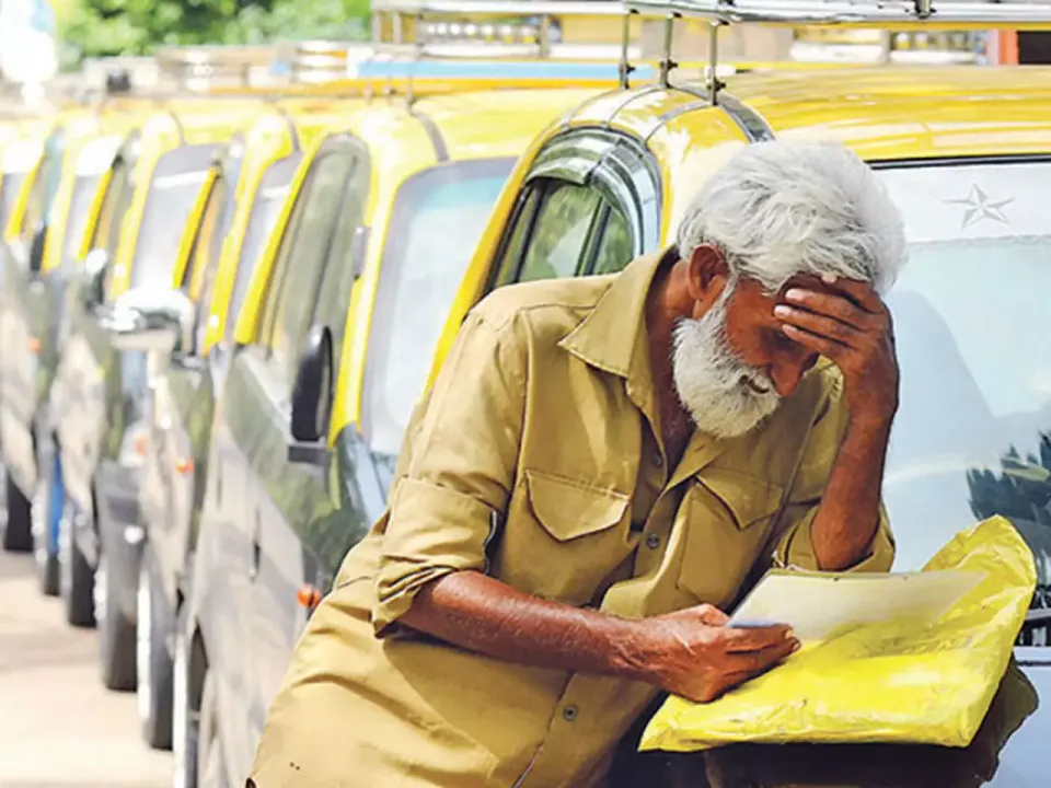  Mirzapur cab driver crushes passenger to death for supporting Modi-Yogi in UP