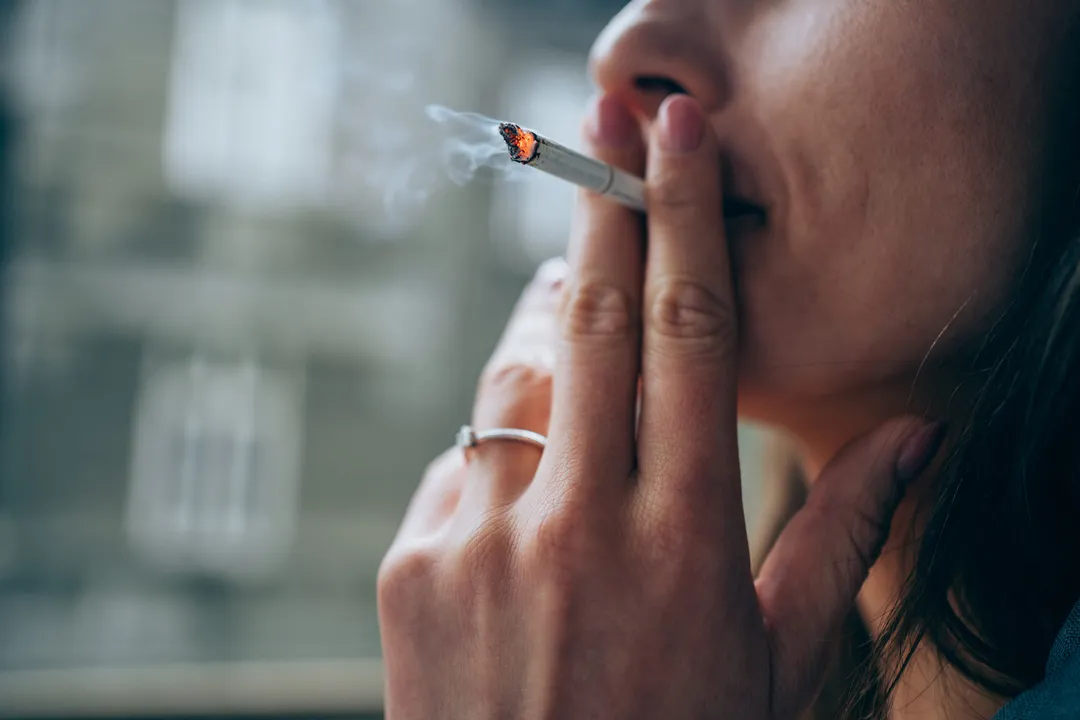  Hong Kong asks citizens to stare at people who are smoking, in a bid to reduce smokers