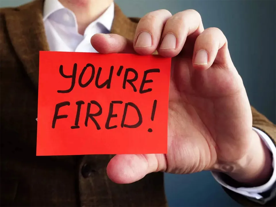  CEO fires 90% of customer support staff and replaces them with AI chatbot; Internet rages